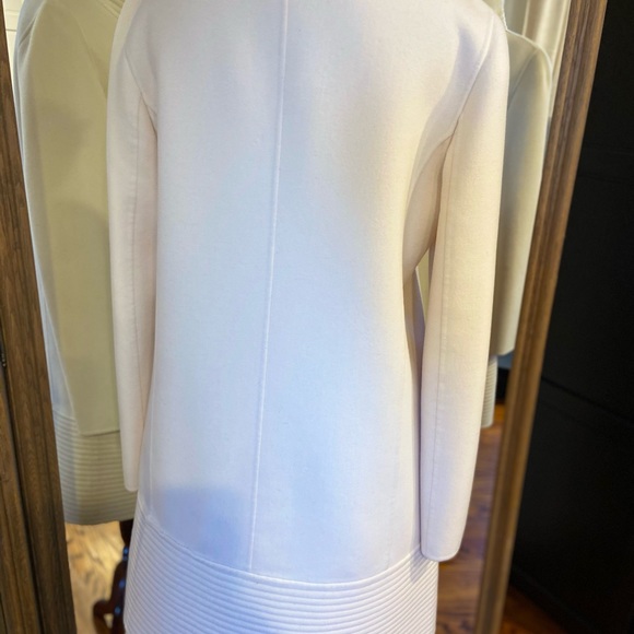 - Authentic Celine coat size large cream - Picture 9 of 13